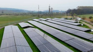 alt="2.7 MW of renewable energy"