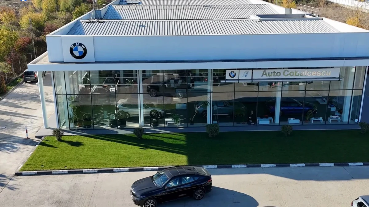 alt="Sistem fotovoltaic de 110 kW pentru Auto Cobălcescu"